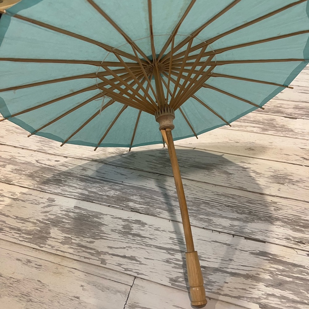 Vintage Chinese Bamboo Blue Paper Parasol/Umbrella